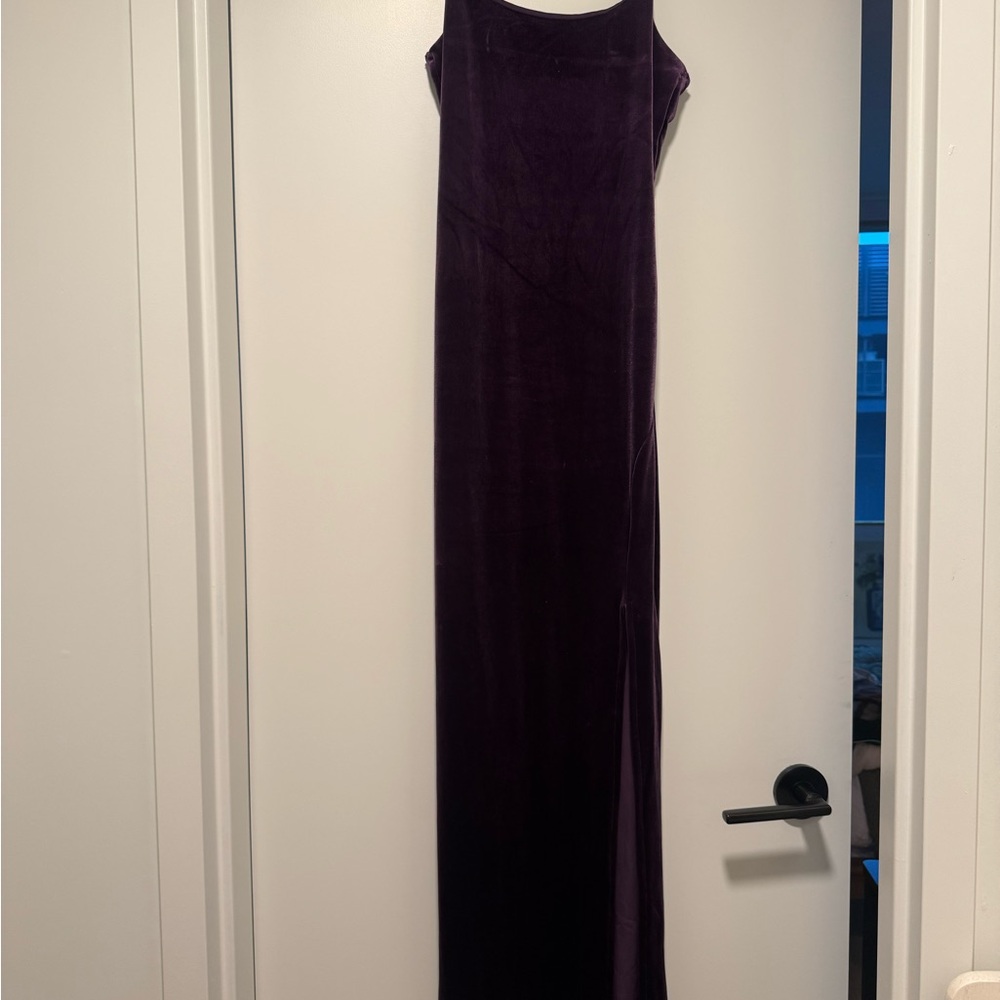 Fashion Nova Makenna Velvet Maxi Dress – Eggplant • Small • New w/ Tags